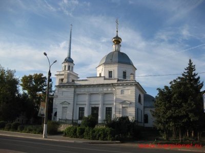 Храм Воскресения Христова Трех Исповедников